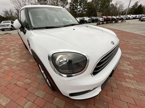 Used 2019 MINI Cooper Countryman image 5