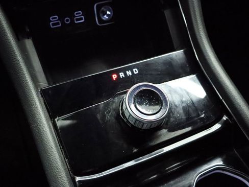 Used 2023 Jeep Grand Cherokee L Laredo AWD/4WD image 36
