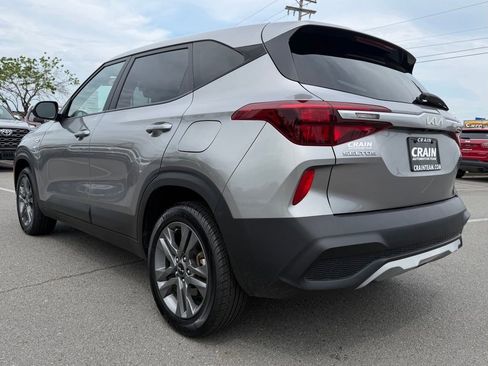 Used 2022 Kia Seltos LX AWD/4WD image 5