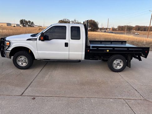 Used 2014 Ford F250 XL w/ Power Equipment Group image 2