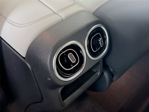 New 2026 Mercedes-Benz GLC 300 4MATIC image 23