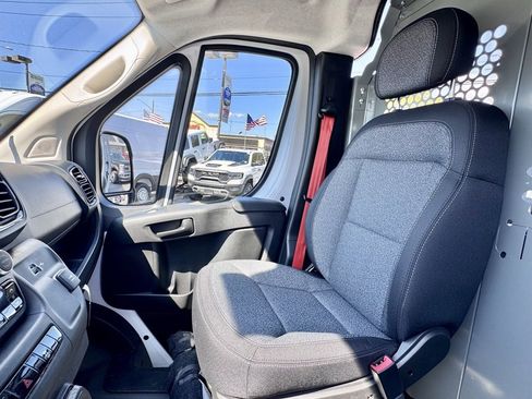 Used 2025 RAM ProMaster 3500 image 18