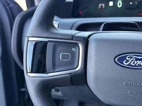 Certified 2025 Ford Expedition Active image 20