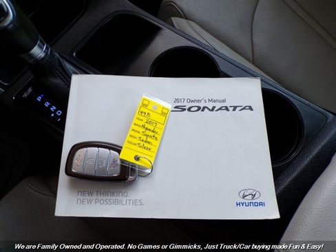 Used 2017 Hyundai Sonata Limited w/ Tech Package 03 FWD image 54