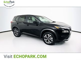 Used 2023 Nissan Rogue SV image 1