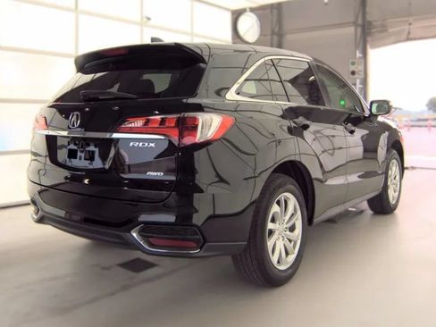 Used 2016 Acura RDX AWD w/ Technology Package image 2