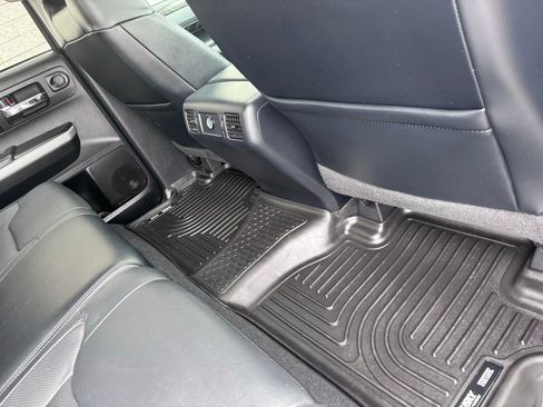 Used 2019 Toyota Tundra Platinum image 21