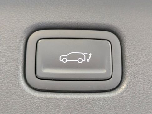 Used 2024 Hyundai Kona Limited image 14