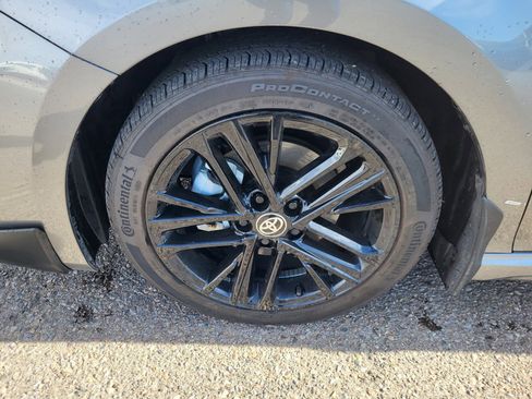 Used 2026 Toyota Camry SE w/ Multimedia Upgrade Package image 24