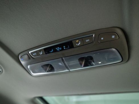 Used 2025 Kia Telluride S image 39