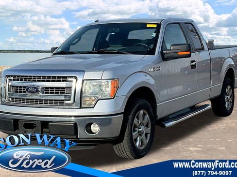 Used 2013 Ford F150 XLT w/ XLT Chrome Pkg image 2