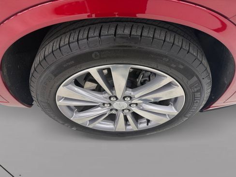 Certified 2024 Cadillac XT6 Premium Luxury w/ LPO, Floor Liner Package image 13