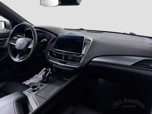 Used 2022 Cadillac CT5 Premium Luxury AWD/4WD image 31