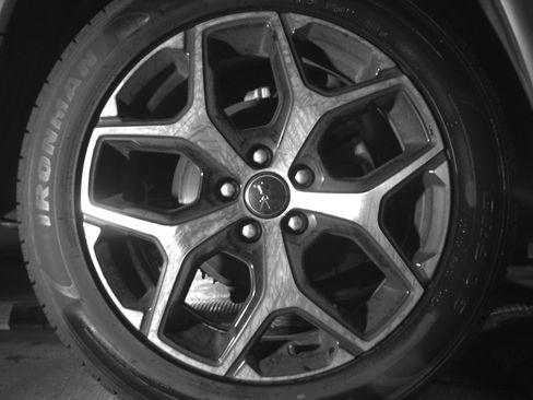 Used 2025 Jeep Compass Limited image 15