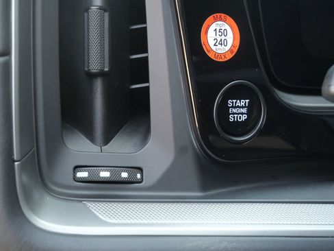 New 2026 Porsche Cayenne S image 15