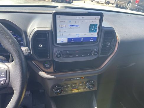 Used 2021 Ford Bronco Sport Outer Banks AWD/4WD image 13