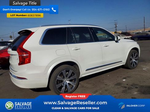 Used 2024 Volvo XC90 T8 Plus AWD/4WD image 4