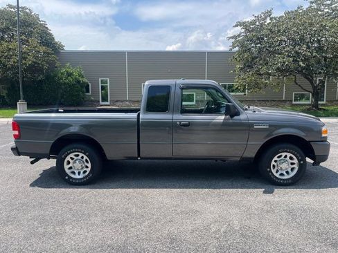 Used 2011 Ford Ranger XLT RWD image 2