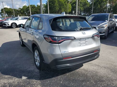 Used 2024 Honda HR-V LX image 5