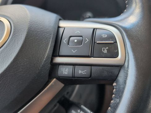 Used 2021 Lexus GX 460 Premium w/ Premium Package AWD/4WD image 14