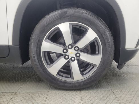 Used 2018 Chevrolet Traverse LT AWD/4WD image 31