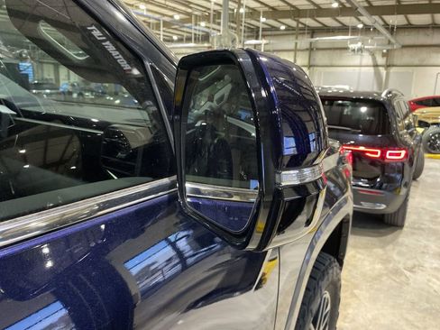 Used 2023 Toyota Tundra Limited image 20