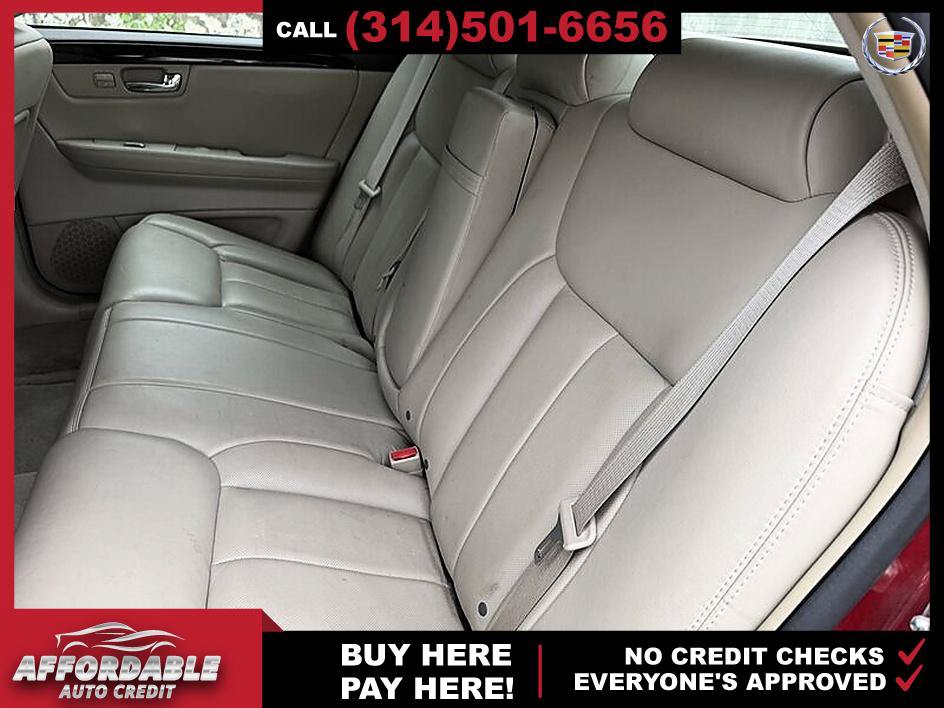 Used 2008 Cadillac DTS w/ Sun And Sound Package FWD image 10