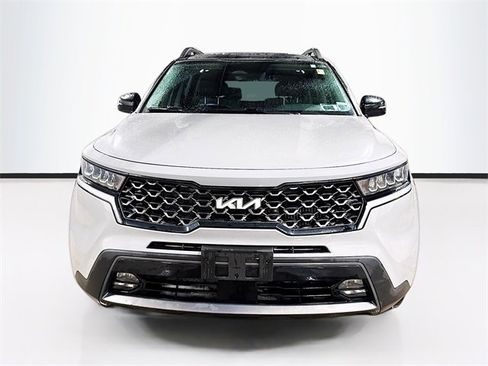 Used 2023 Kia Sorento X-Line EX image 2