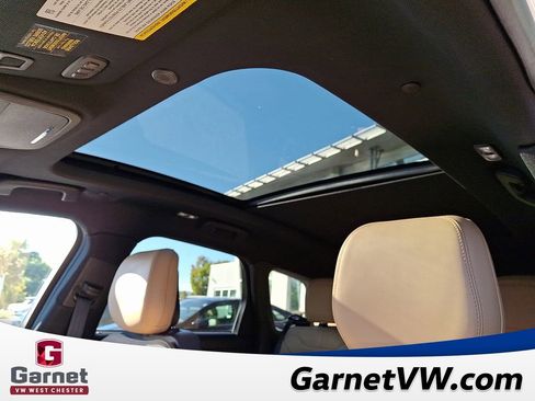 Used 2020 Lincoln Corsair Reserve w/ Equipment Group 201A image 15