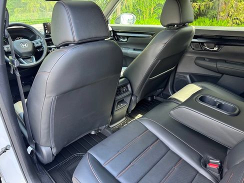 Certified 2025 Honda CR-V Sport Touring image 15