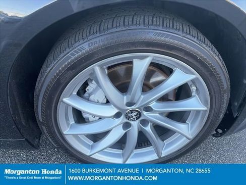 Used 2023 Alfa Romeo Giulia Sprint AWD/4WD image 10