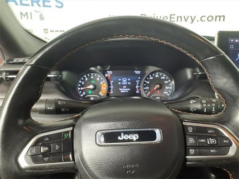 Used 2022 Jeep Compass Limited image 16