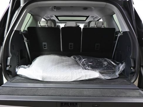 New 2026 Lincoln Navigator Black Label AWD/4WD image 19