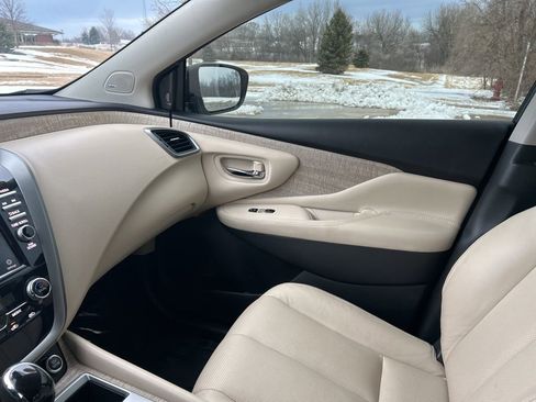 Used 2023 Nissan Murano SL image 30