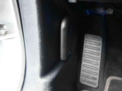 Used 2016 Ford Mustang GT Premium w/ Equipment Group 401A RWD image 28