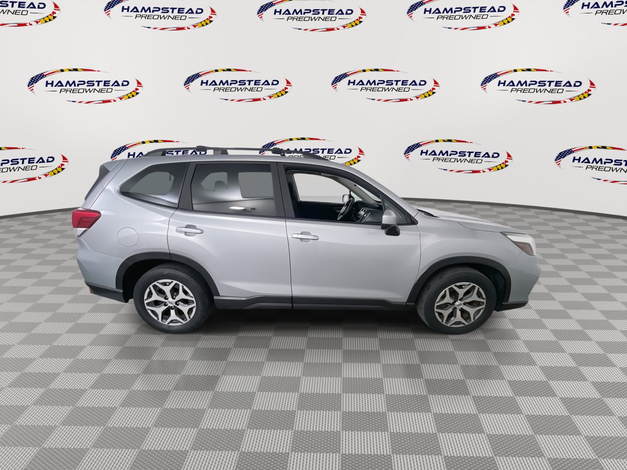 Used 2019 Subaru Forester Premium AWD/4WD image 10