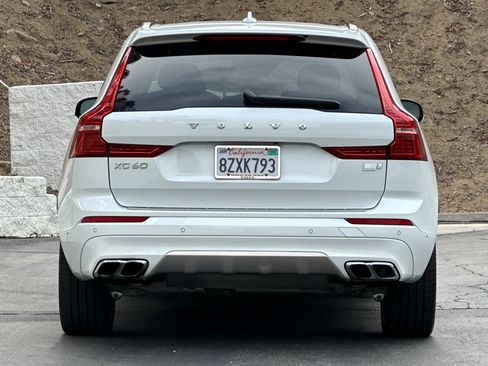 Used 2021 Volvo XC60 T8 R-Design w/ Advanced Package AWD/4WD image 5