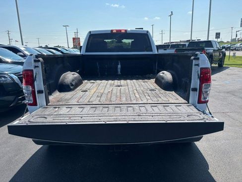 Used 2024 RAM 3500 Big Horn AWD/4WD image 7