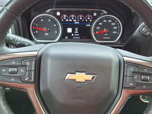 Used 2021 Chevrolet Silverado 2500 High Country w/ Safety Package II AWD/4WD image 18