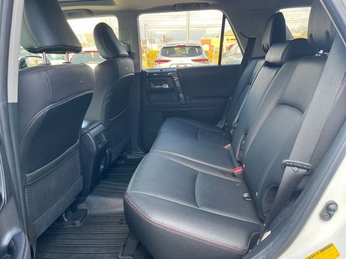 Used 2022 Toyota 4Runner TRD Off-Road Premium image 29