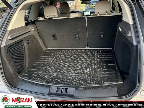 Used 2021 Lincoln Corsair Standard w/ Equipment Group 101A image 11