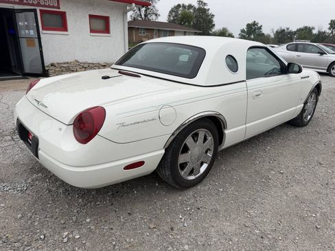 Used 2003 Ford Thunderbird RWD image 3