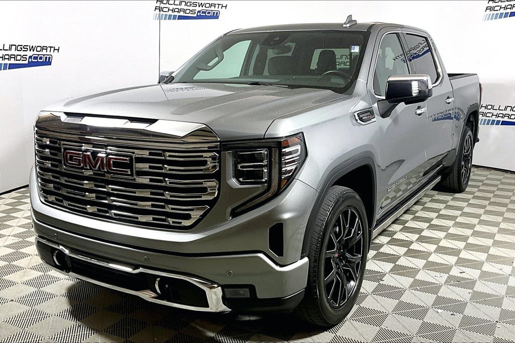 Used 2023 GMC Sierra 1500 Denali w/ Denali Reserve Package AWD/4WD image 1