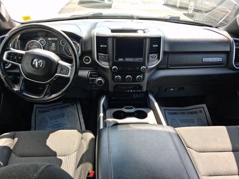 Used 2019 RAM 1500 Big Horn AWD/4WD image 12