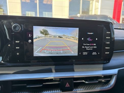 Used 2023 Kia K5 GT-Line image 11