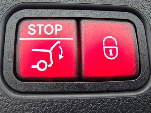 New 2026 Mercedes-Benz GLC 300 4MATIC image 20