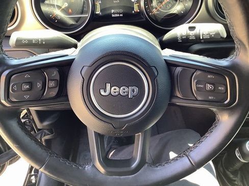 Used 2021 Jeep Wrangler Willys image 10