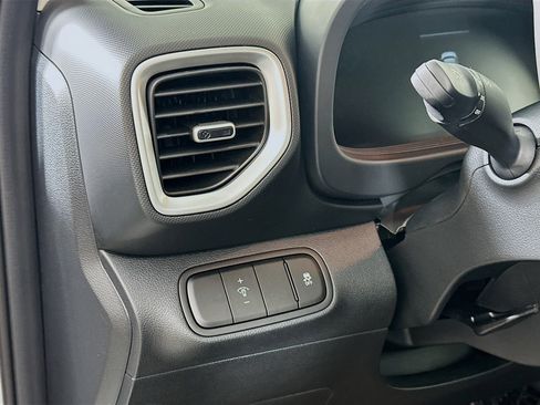 New 2026 Hyundai Venue SEL image 10