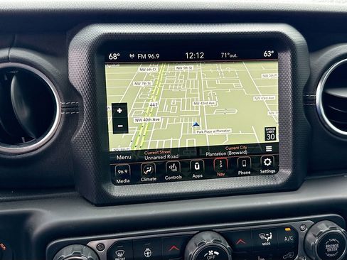 Used 2023 Jeep Wrangler Unlimited Sahara w/ Cold Weather Group AWD/4WD image 16