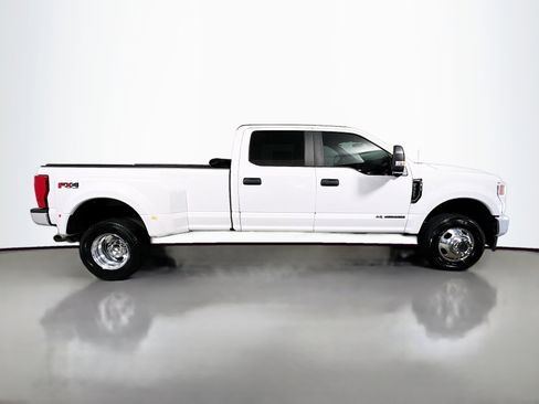 Used 2020 Ford F350 XL w/ STX Appearance Package image 3